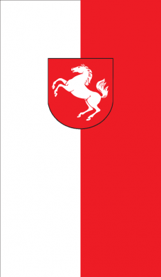 Fahne des LWL. Rot und weiß mit einem weißen Pferd.